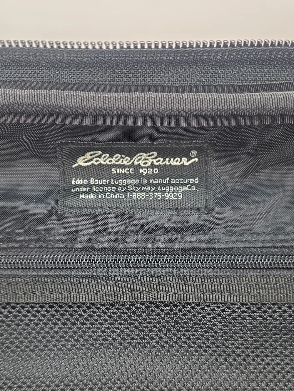 ​Eddie Bauer Burgundy Red Drop-Bottom Rolling Duffel Bag Suitcase Travel Luggage